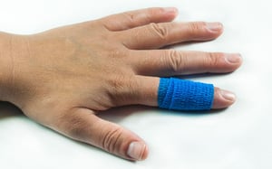 gramm-medical-innovationen-schnellverband-fingerverband-anwendung-schritt-04