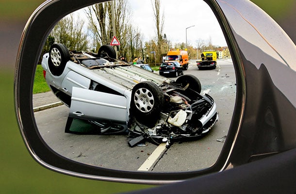 notruf-w-fragen-unfall-autounfall-verkehrsunfall-2