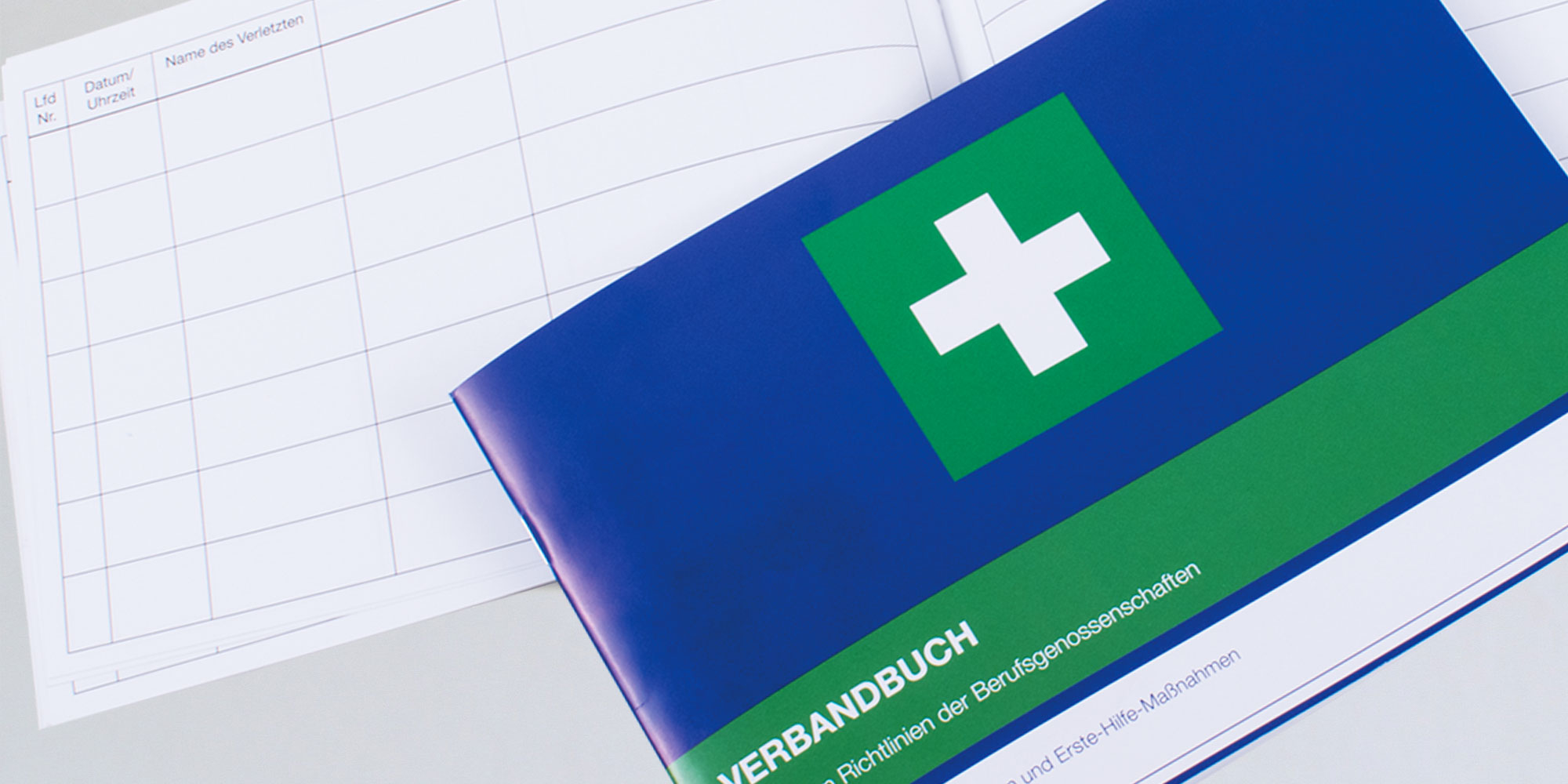 https://www.gramm-medical.de/hubfs/Media/Experten-Ratgeber/actiomedic-ratgeber-wissen-arbeitsunfall-verbandbuch.jpg#keepProtocol